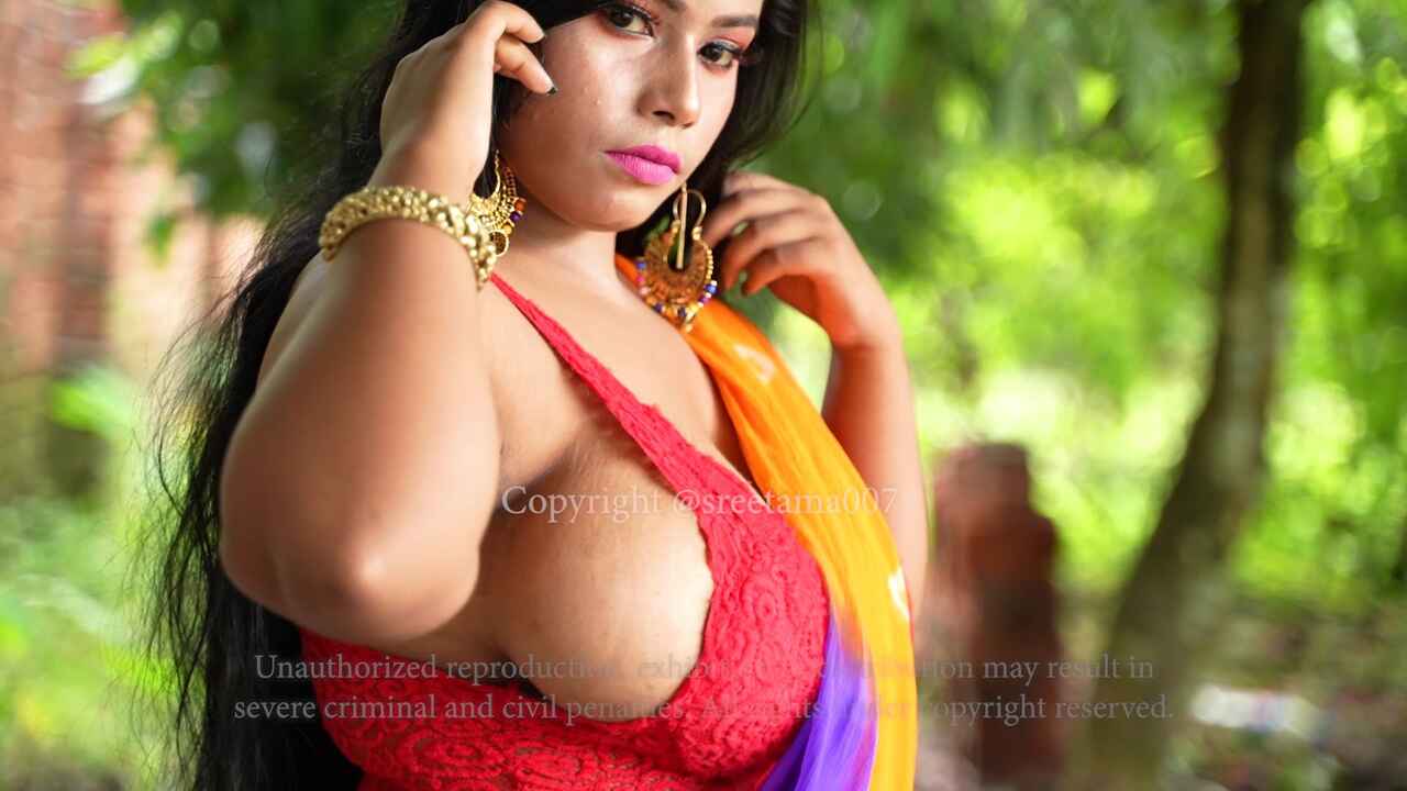 Sreetama Seduce in Red Blouse Hot Photoshoot Video 2021