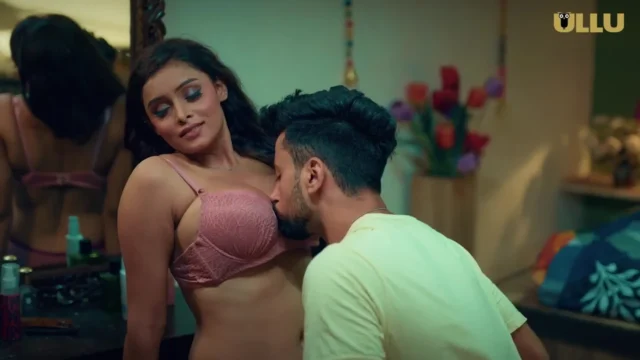 Meri Mummy Ki Dost 2025 Ullu Hindi XXX Web Series Episode 3